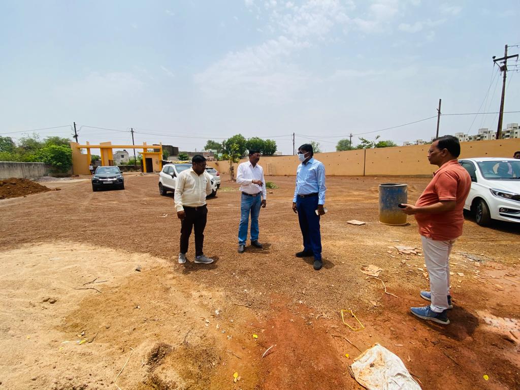 स्वामी आत्मानंद इंग्लिश मीडियम