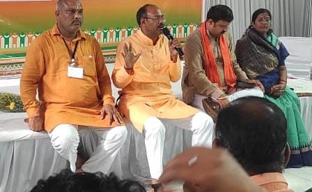 दुर्ग शहर में 4