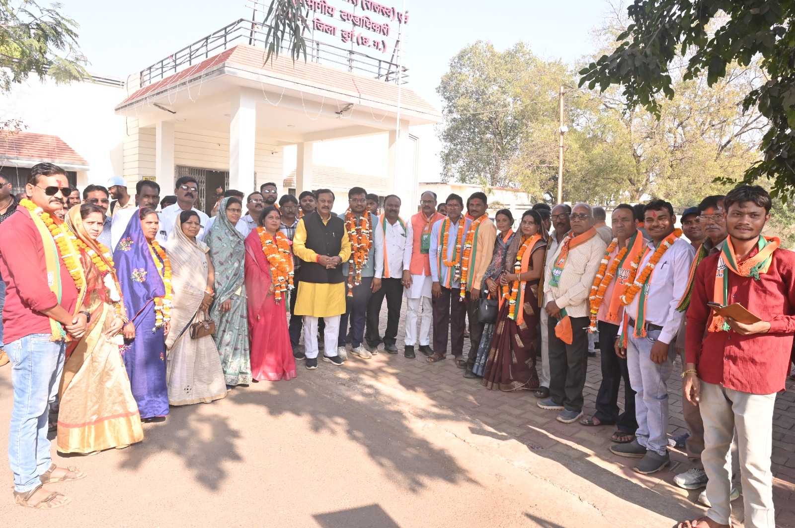 पाटन की जनता का नामांकन