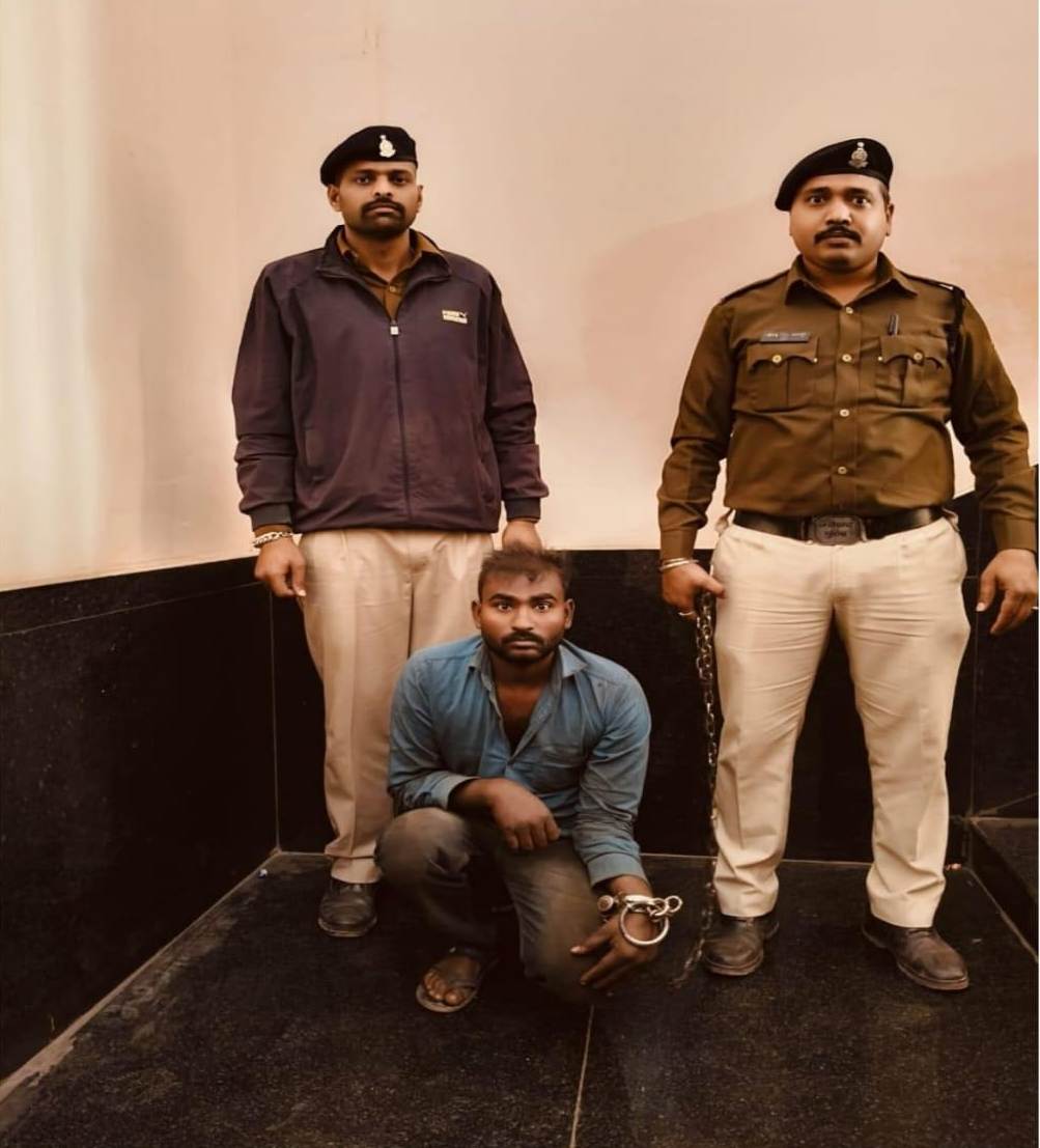 नाबालिक बालिका को