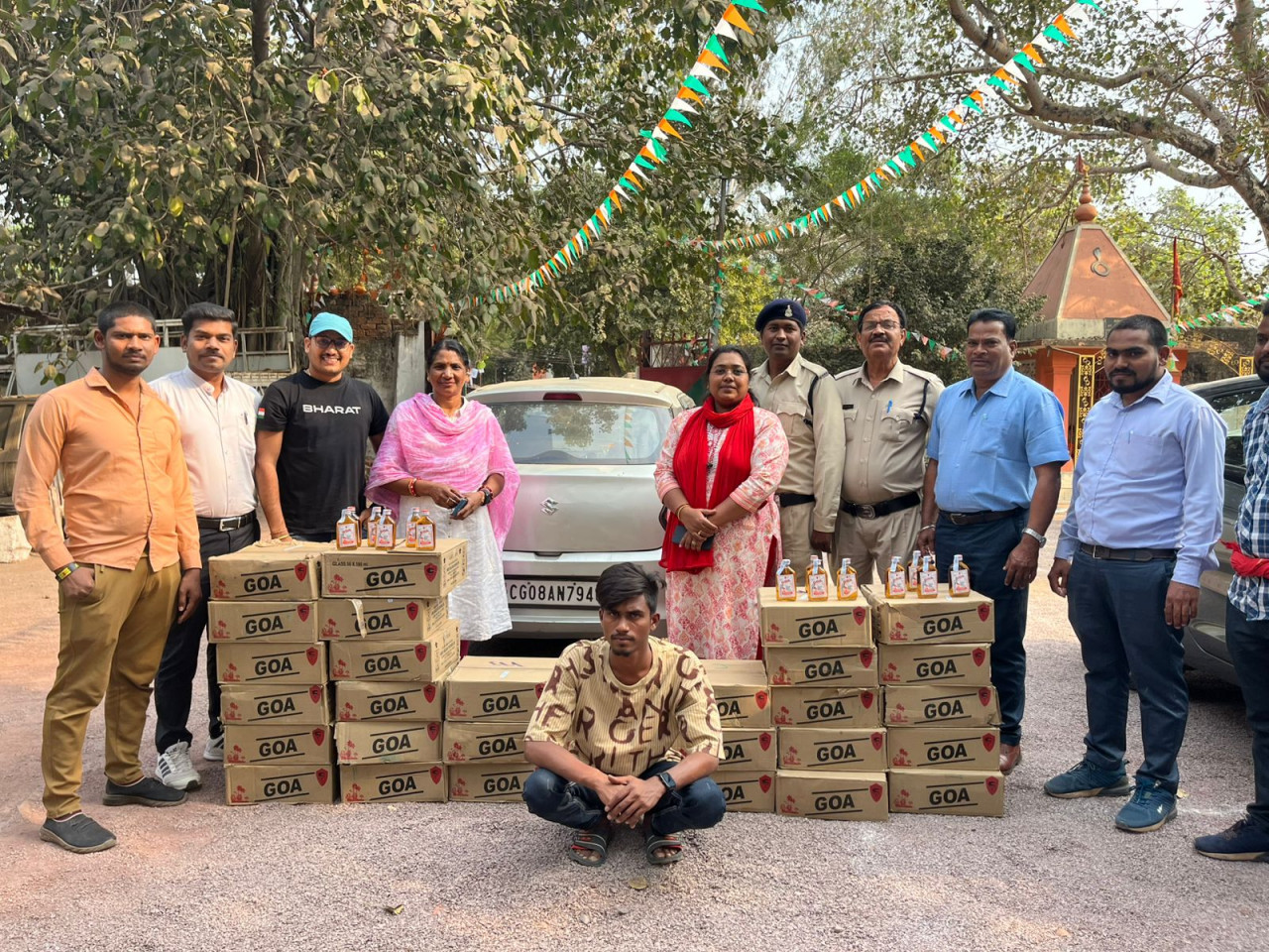 31 पेटी एम.पी.