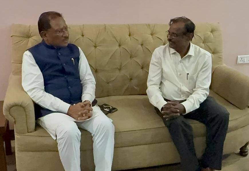 मुख्यमंत्री श्री  साय से भारतीय अंतरिक्ष अनुसंधान संगठन इसरो के अध्यक्ष डॉ वी नारायणन ने की मुलाक़ात