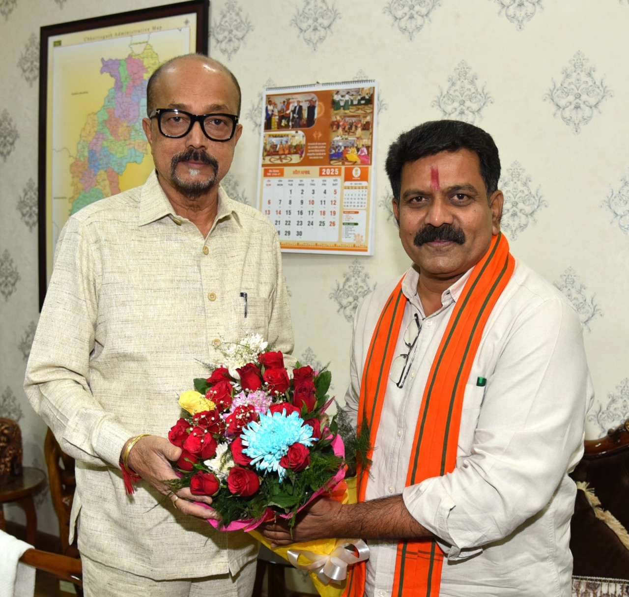 राज्यपाल श्री डेका से