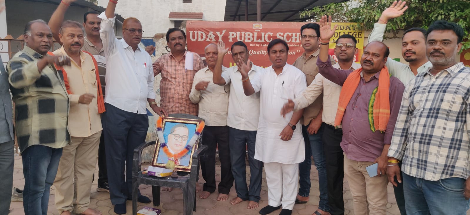 कार्यक्रम पश्चात मिठाई