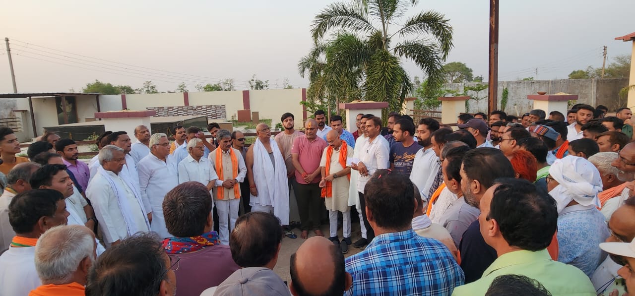 पंचतत्व में विलीन हुए पूर्णिमा चंद्राकर दुर्ग ग्रामीण विधायक ललित चंद्राकर को मातृशोक, सीएम व अन्य मंत्रियों ने किया शोक व्यक्त