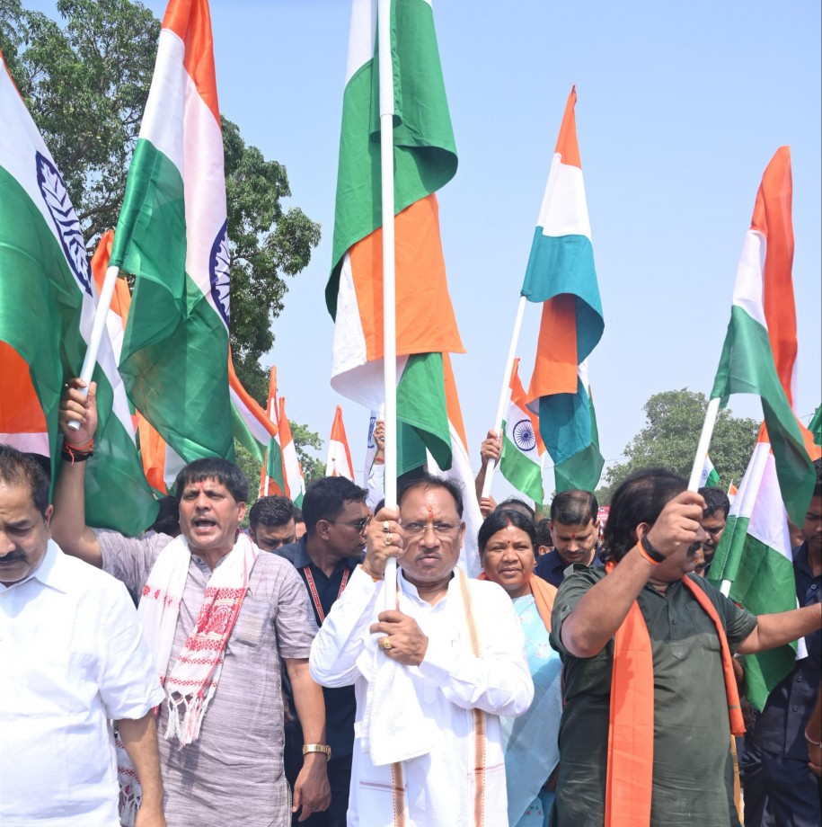 तिरंगा यात्रा में प्रदेशभर