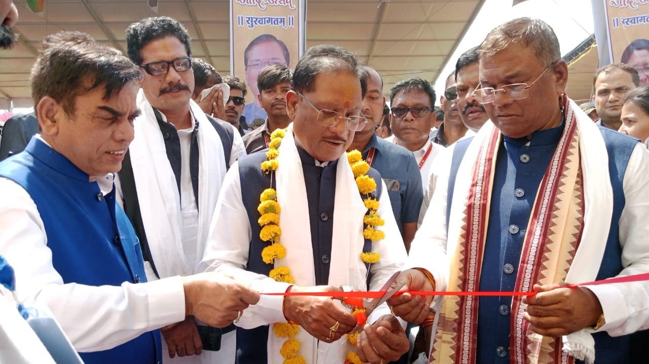 मुख्यमंत्री श्री साय ने मंडला के रामनगर में किया सातवे आदि उत्सव का शुभारंभसोशल मीडियाइस लेख को शेयर करें