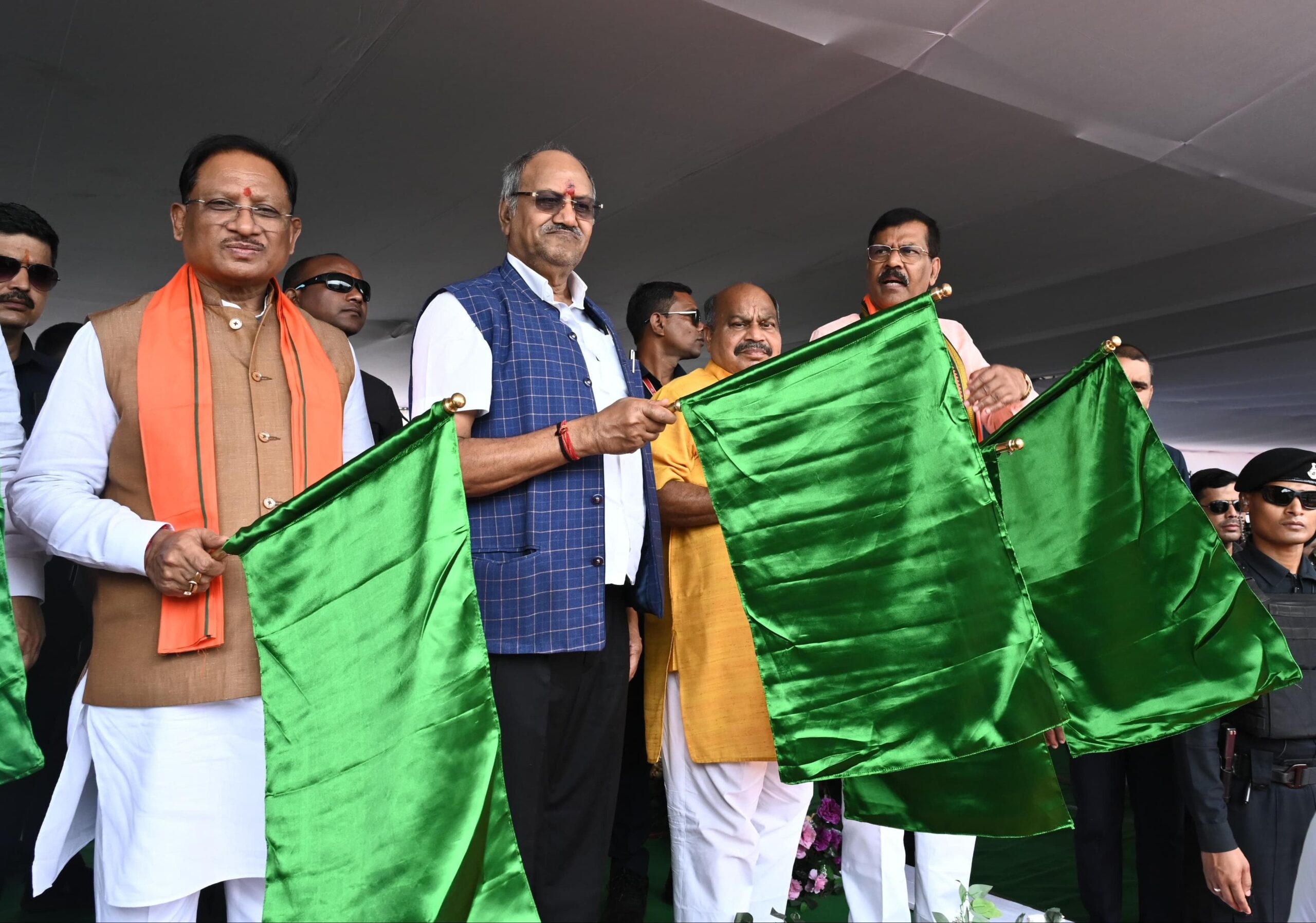 रायपुर-जबलपुर नई एक्सप्रेस ट्रेन सेवा का हुआ भव्य शुभारंभ