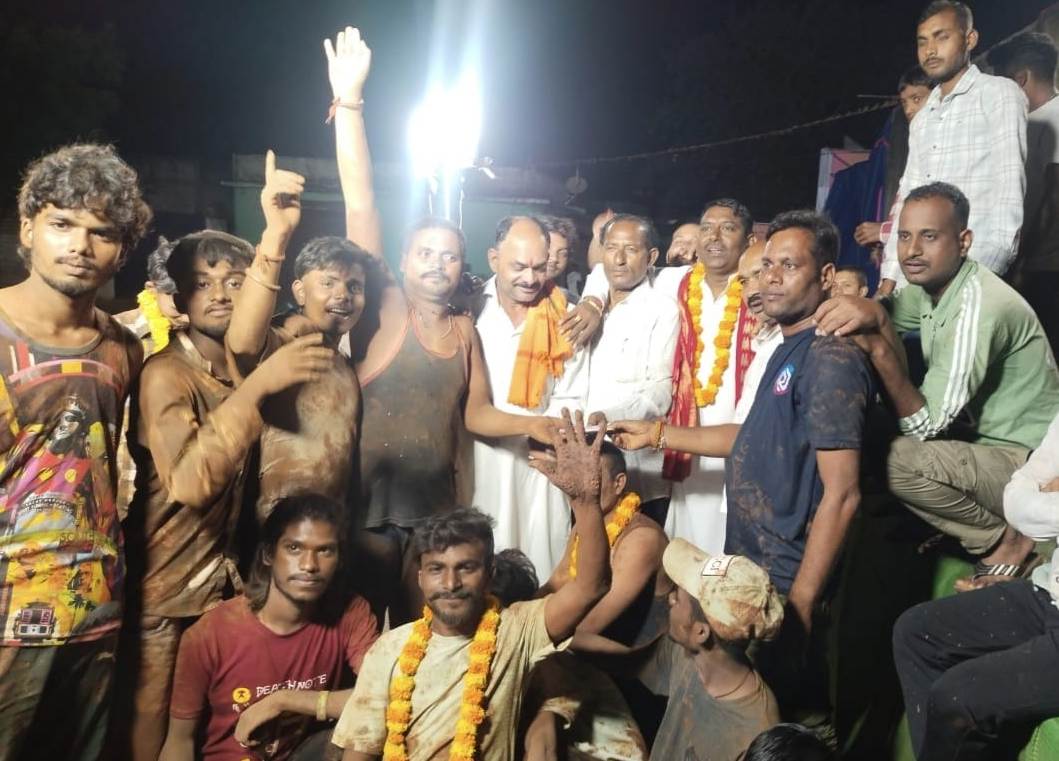 ब्रजवासी शाही दही हांडी का तीसरा वर्ष हुवा भव्य आयोजन