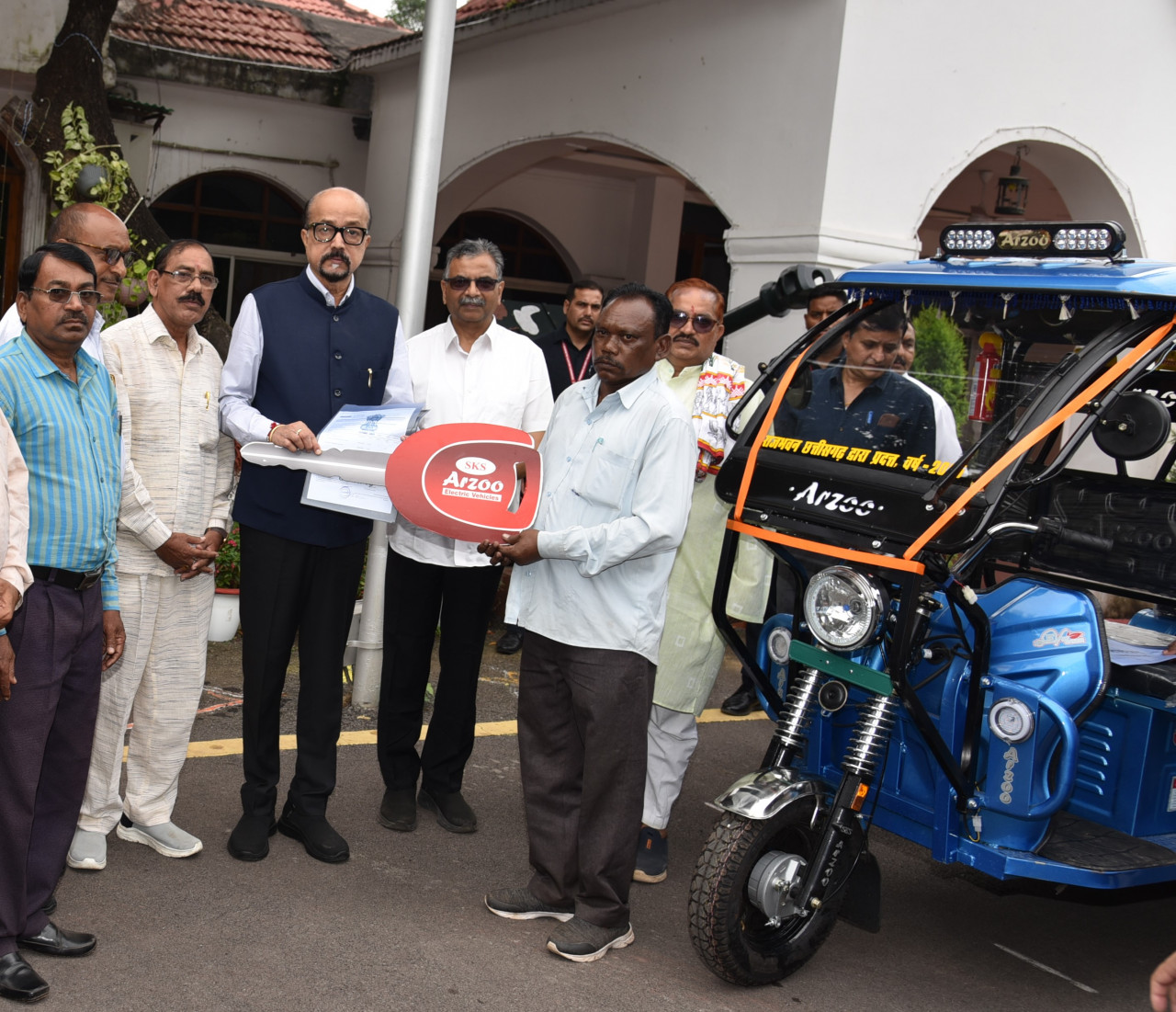 राज्यपाल श्री डेका ने