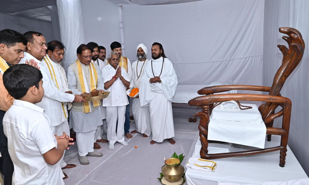 गुरु घासीदास बाबा के आदर्शों पर चलकर बनाएंगे विकसित छत्तीसगढ़ : मुख्यमंत्री