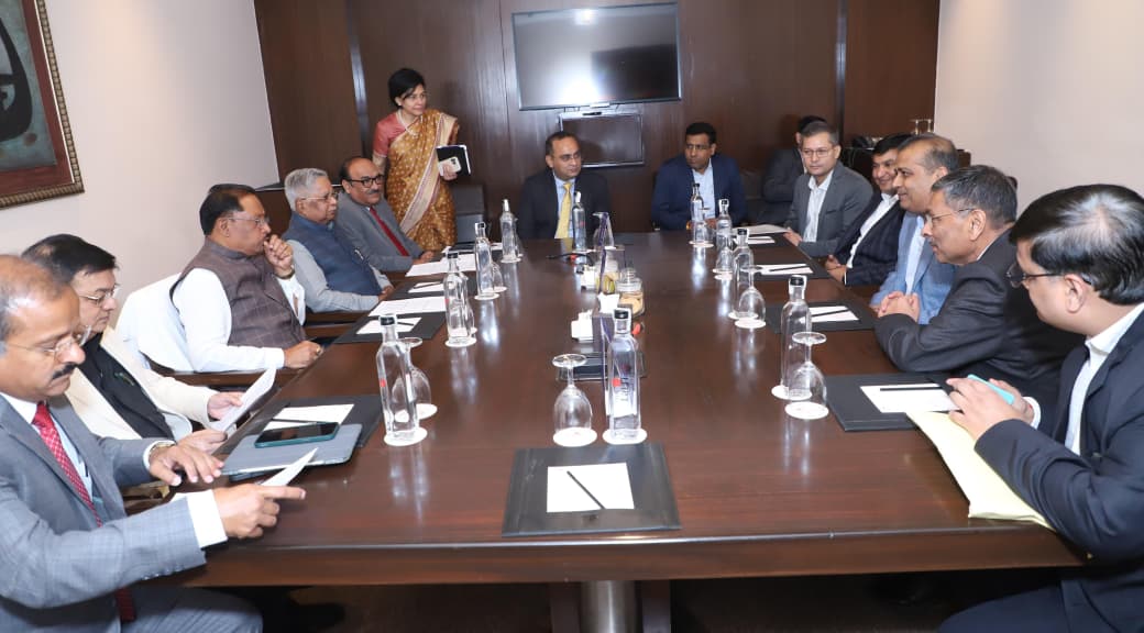 एपीएल अपोलो इंडस्ट्रीज