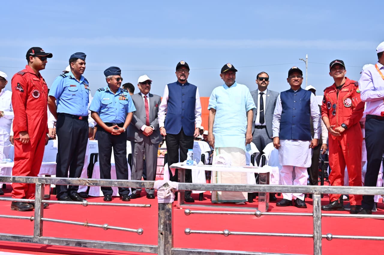 राज्योत्सव पर वायु