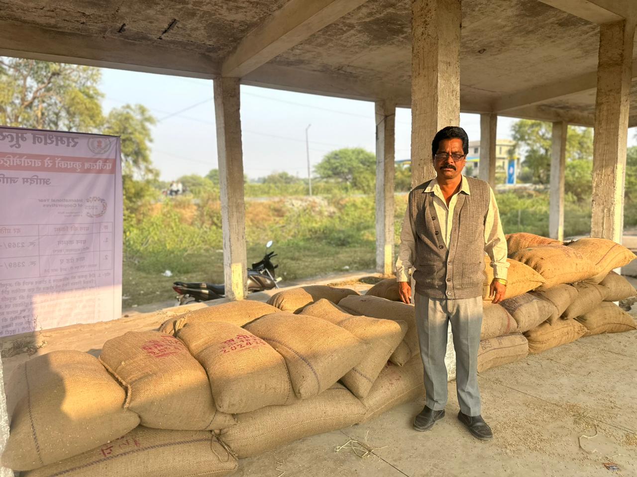रायगढ़ में 30 प्रकरणों में एक करोड़ रुपए से अधिक मूल्य के 3,266 क्विंटल अवैध धान किया गया जब्त