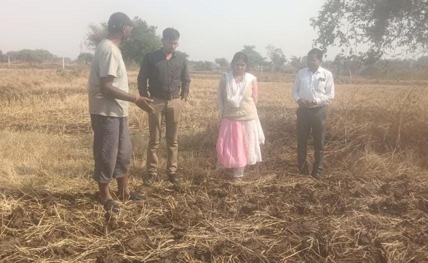 बैंकिंग से खेतों तक: जल संकट में फसल विविधीकरण की नई राह दिखा रहे विवेक धर दीवान