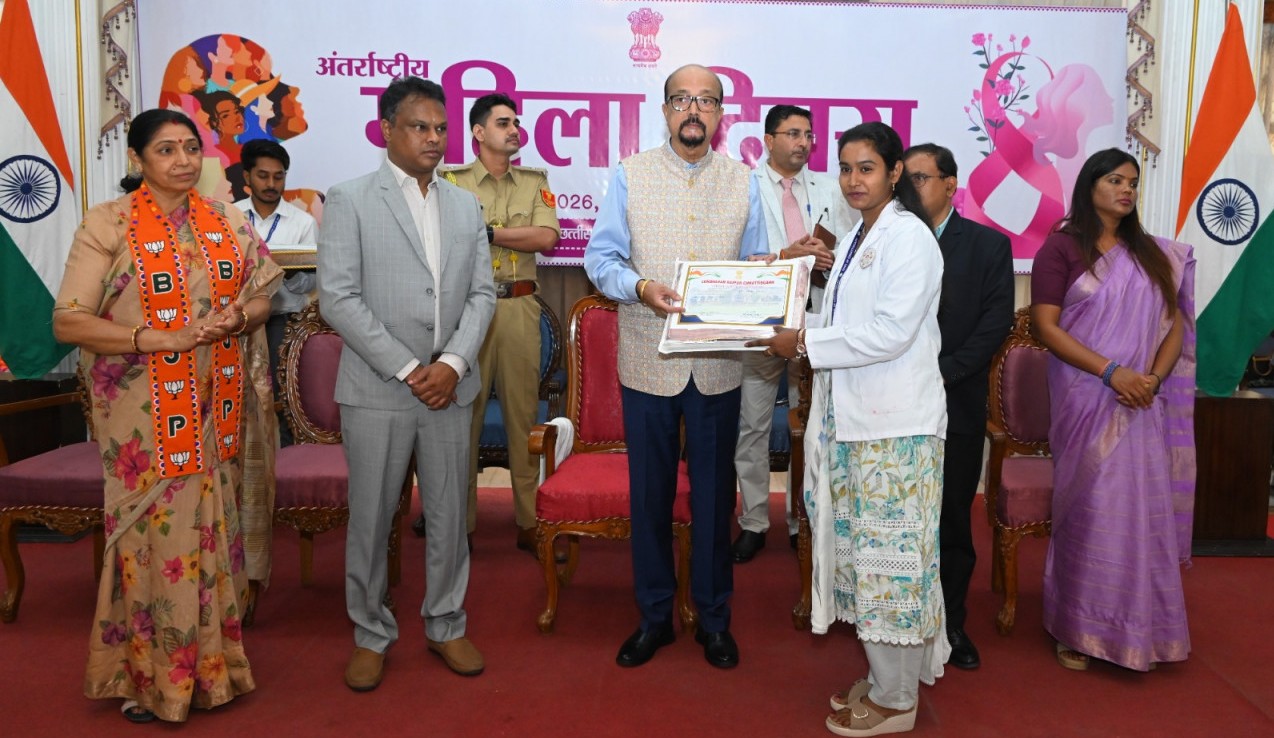 नारी शक्ति इस देश के विकास की धुरी, अंतिम पंक्ति की महिलाओं तक विकास पहुंचाने के लिए हम कृत संकल्पित‘‘- राज्यपाल श्री डेका