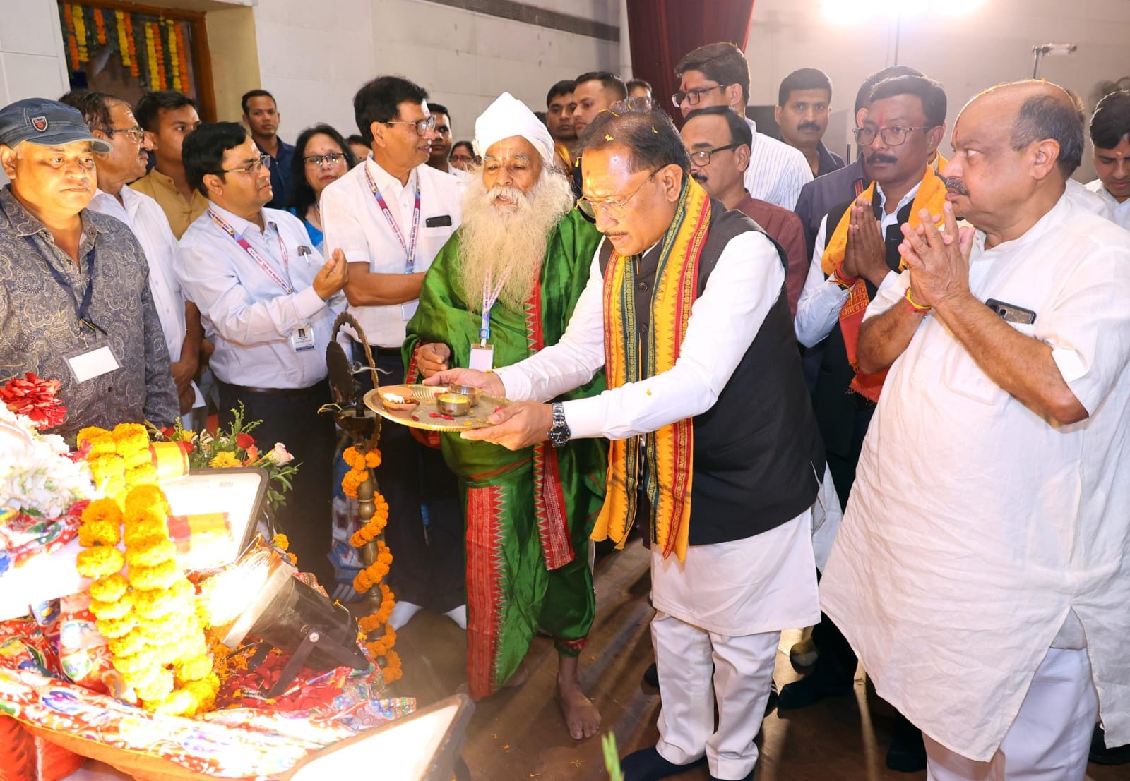 सभी समाजों के सहयोग