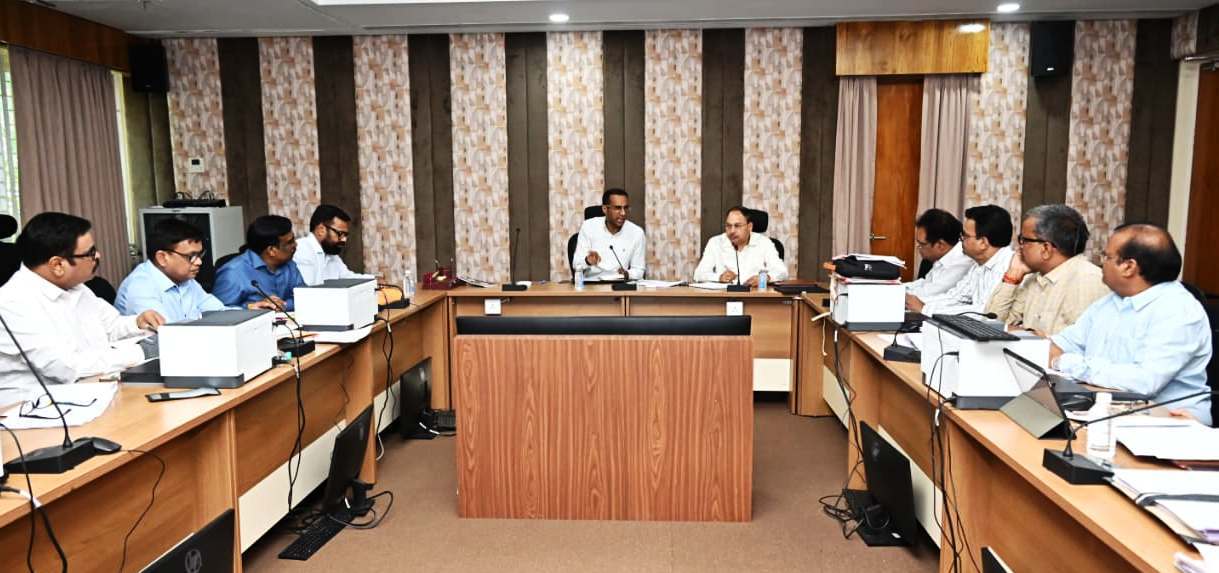चालू और पिछले वित्तीय वर्ष के कार्यों की प्राथमिकता सूची तैयार करने के दिए निर्देश, 31 जुलाई तक प्राक्कलन भेजने को कहा