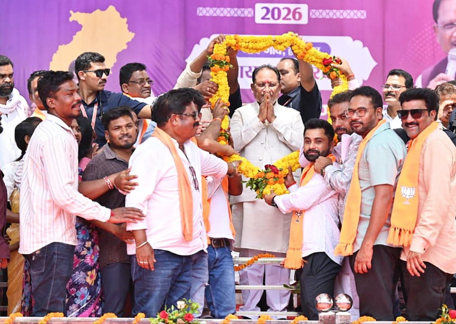 40–45 डिग्री की गर्मी में उमड़ रहा जनसैलाब, मुख्यमंत्री ने कहा – जनता का यह विश्वास हमारी सबसे बड़ी ताकत