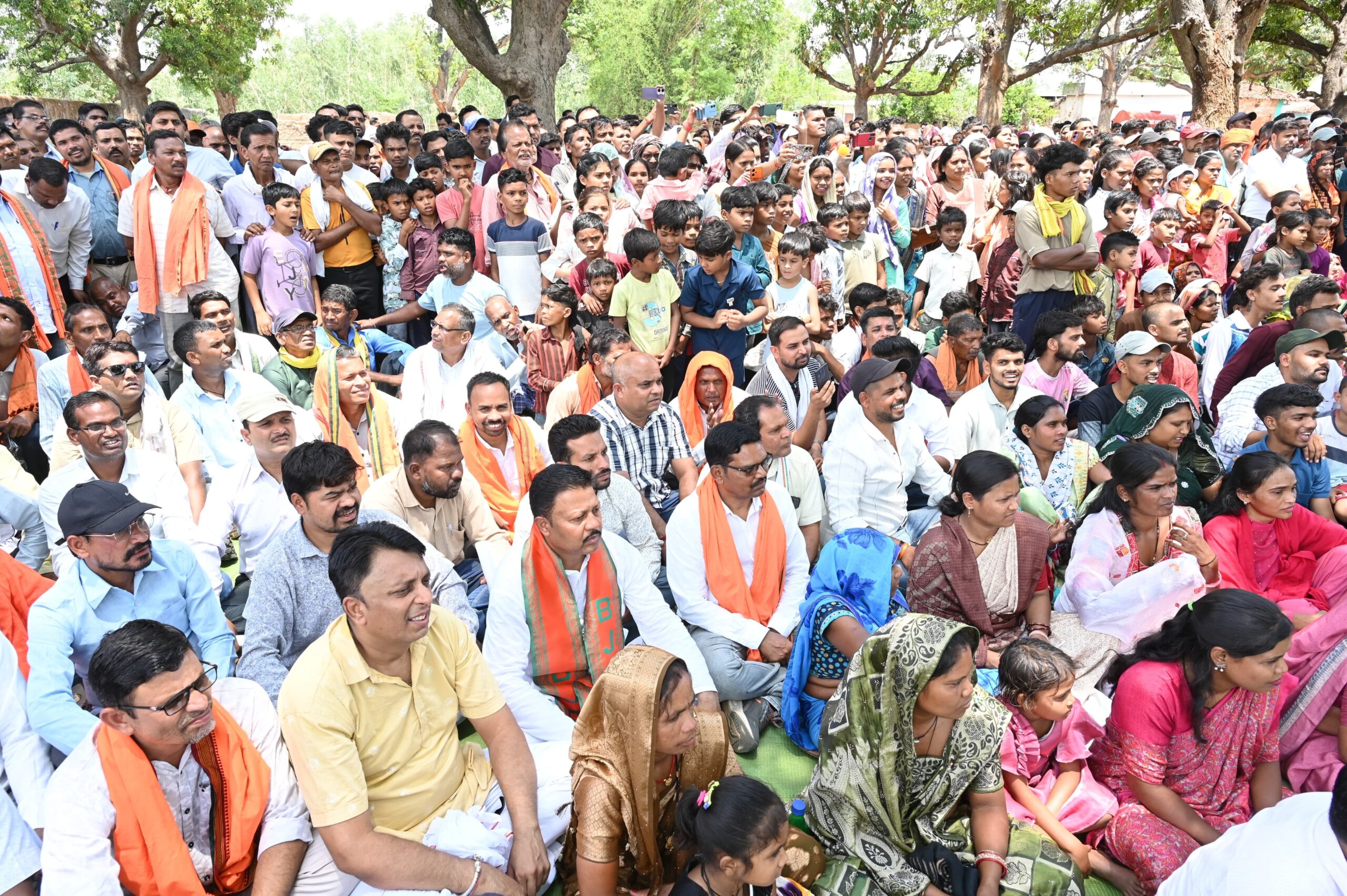 स्व-सहायता समूहों की सफलता को मिली नई पहचान, मुख्यमंत्री ने किया ‘आजीविका गाथा’ कॉफी टेबल बुक का विमोचन