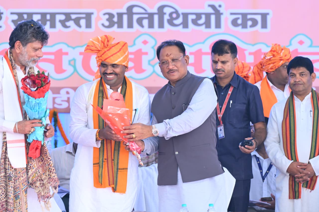 मुख्यमंत्री श्री साय ने बम्हनीडीह के विकास की नई यात्रा का किया शुभारंभ