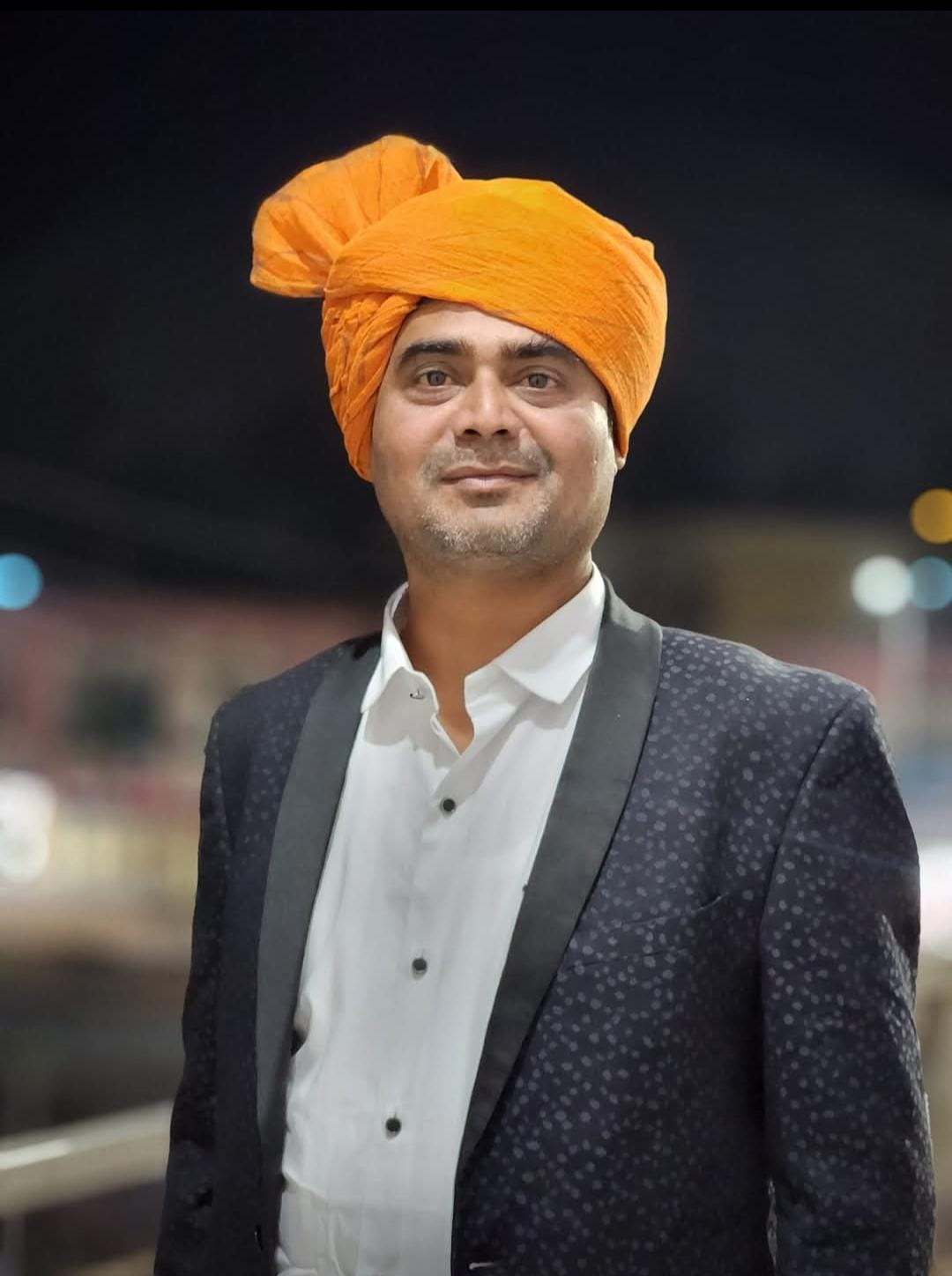 वार्ड क्रमांक 03 की जनता को आखिर कब मिलेगा अंधेरे से छुटकारा? किसके राजनीतिक दबाव में रोका जा रहा है केबल बदलने का कार्य? – मनोज दुबे