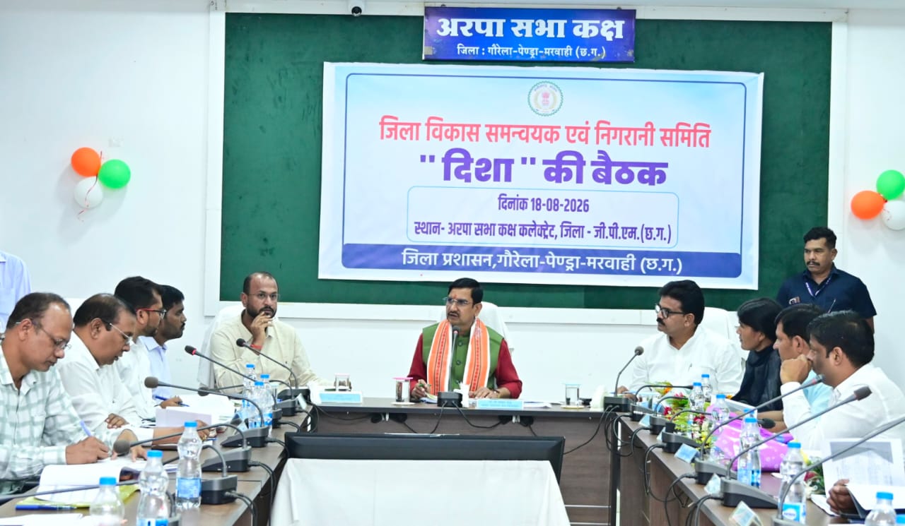 विकास योजनाओं को मिले गति, निर्माण कार्य समय-सीमा में हों पूर्ण : केन्द्रीय राज्य मंत्री तोखन साहू