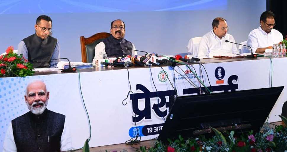 लोक निर्माण से छत्तीसगढ़ निर्माण” के मूलमंत्र के साथ अधोसंरचना विकास को दे रहे नई गति – अरुण साव