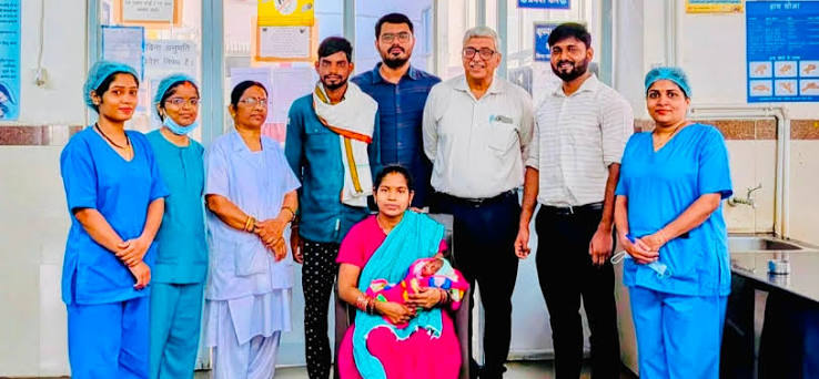 720 ग्राम के नवजात ने जीती जिंदगी की जंग, 1.4 किलो वजन के साथ स्वस्थ होकर घर लौटा