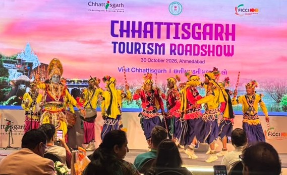 छत्तीसगढ़ टूरिज्म बोर्ड के रोड शो में 30 पर्यटन हितधारकों और गुजरात के 148 टूर एवं ट्रैवल ऑपरेटरों की भागीदारी, दोनों राज्यों के बीच पर्यटन कारोबार को बढ़ावा देने पर बनी सहमति