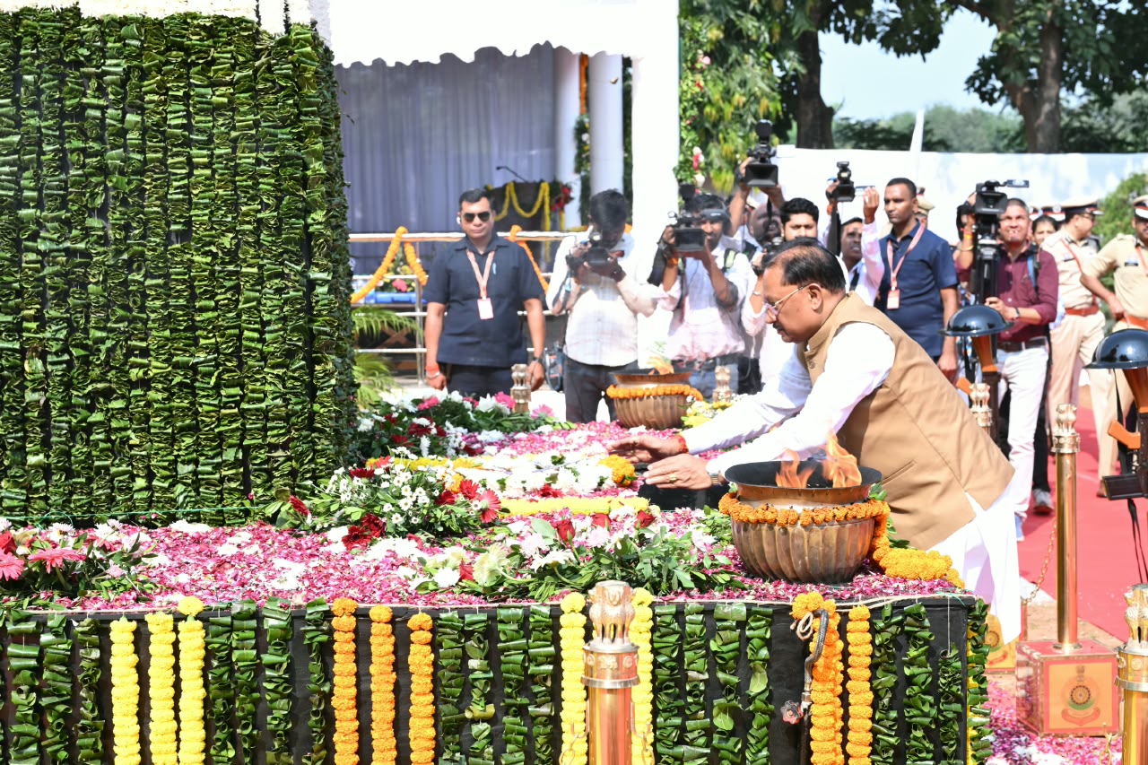 वीर जवानों के अदम्य साहस और सर्वोच्च बलिदान से छत्तीसगढ़ में शांति और सुरक्षा का नया अध्याय : मुख्यमंत्री श्री साय