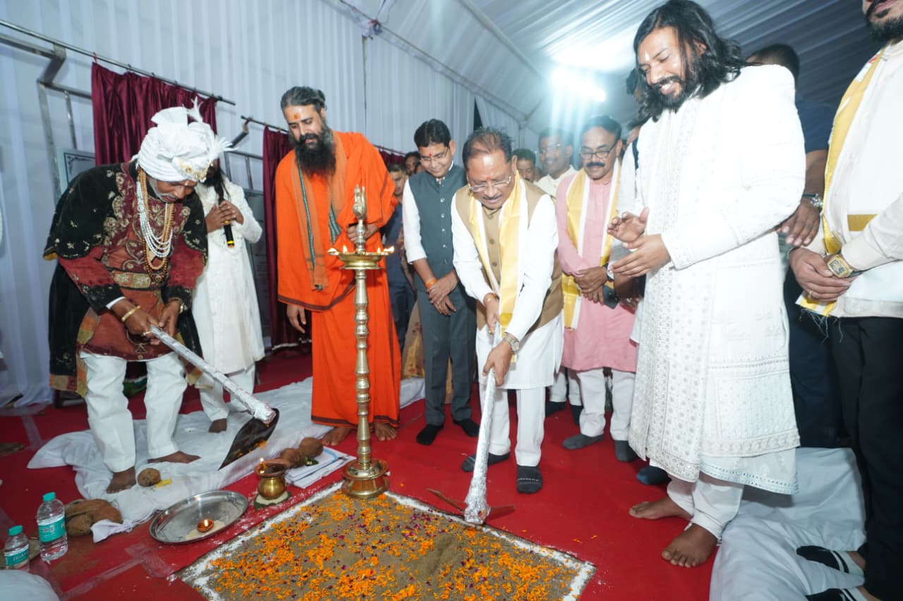 सतनामी समाज सहित सभी वर्गों के सम्मान, सशक्तीकरण और चहुंमुखी विकास के लिए सरकार प्रतिबद्ध : मुख्यमंत्री श्री साय